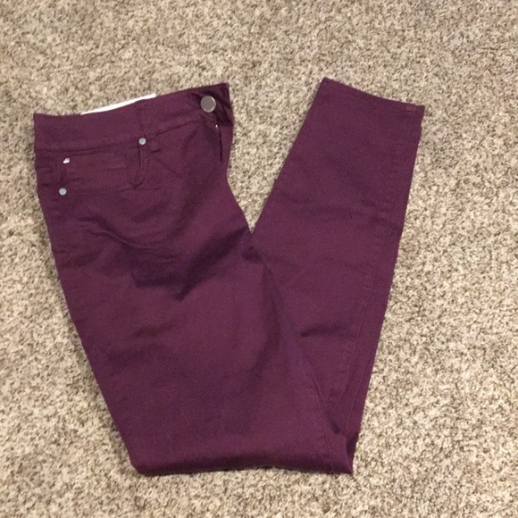 Seven7 skinny jeans - Picture 2 of 4